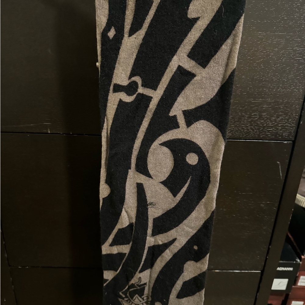 Neiman Marcus Men’s Cashmere Scarf
